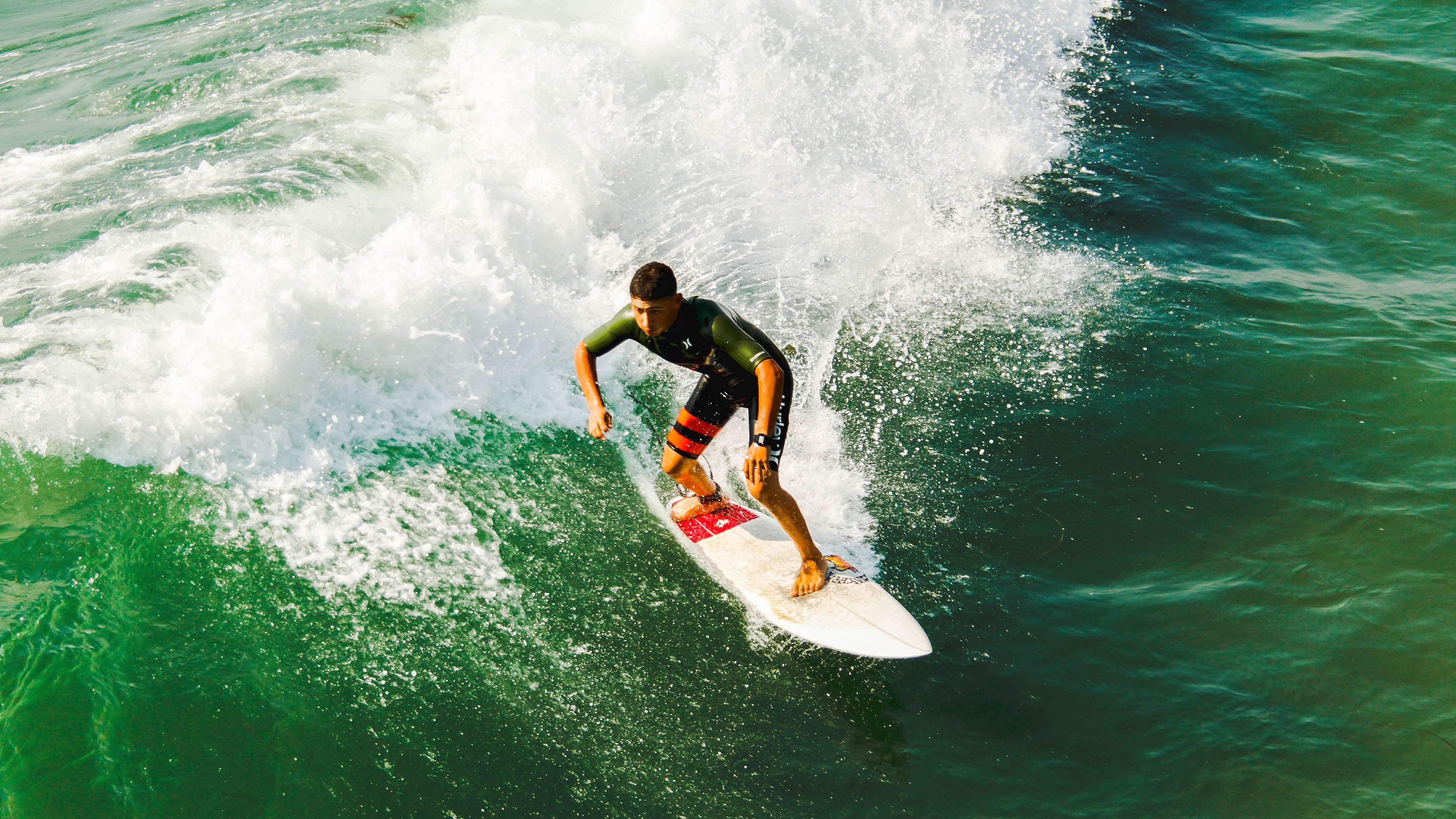 世界杯中国青年队逆袭 球迷热情持续高涨，世界杯中国队2021