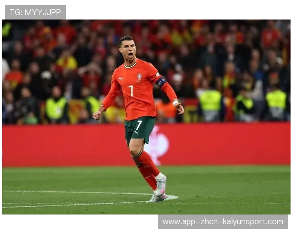 世界杯C罗是否会在禁区内接长传完成进球？